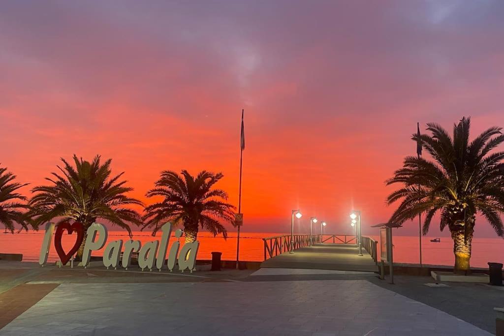 Eden Suite Paralia Exteriér fotografie