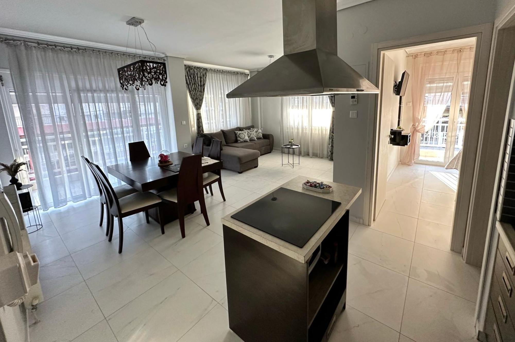 Eden Suite Paralia Exteriér fotografie