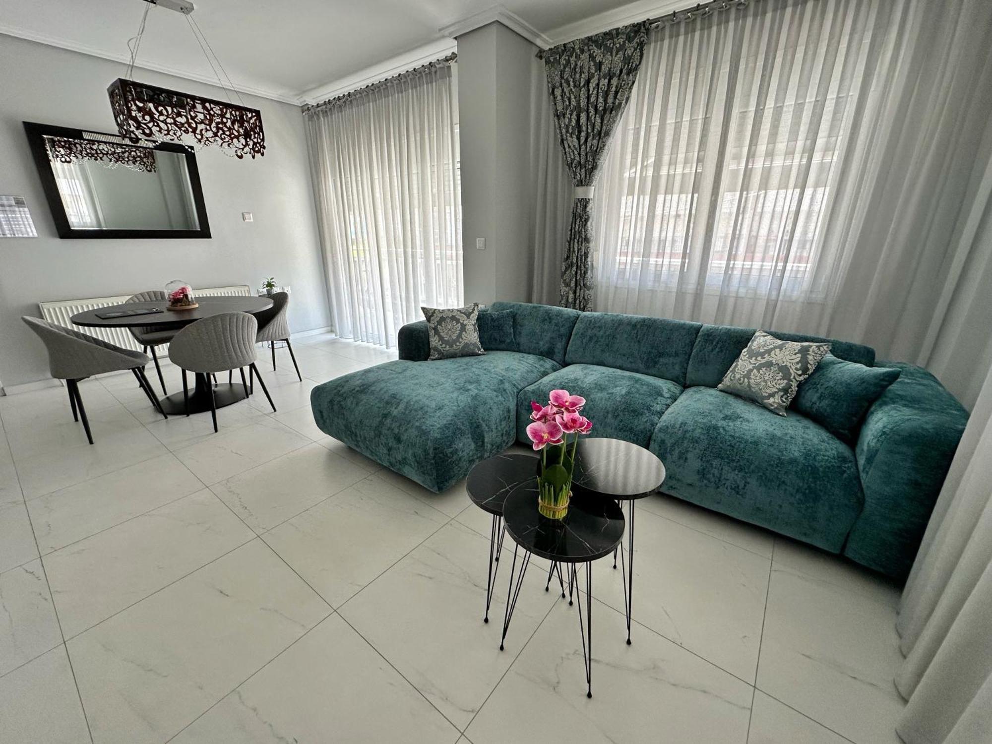 Eden Suite Paralia Exteriér fotografie