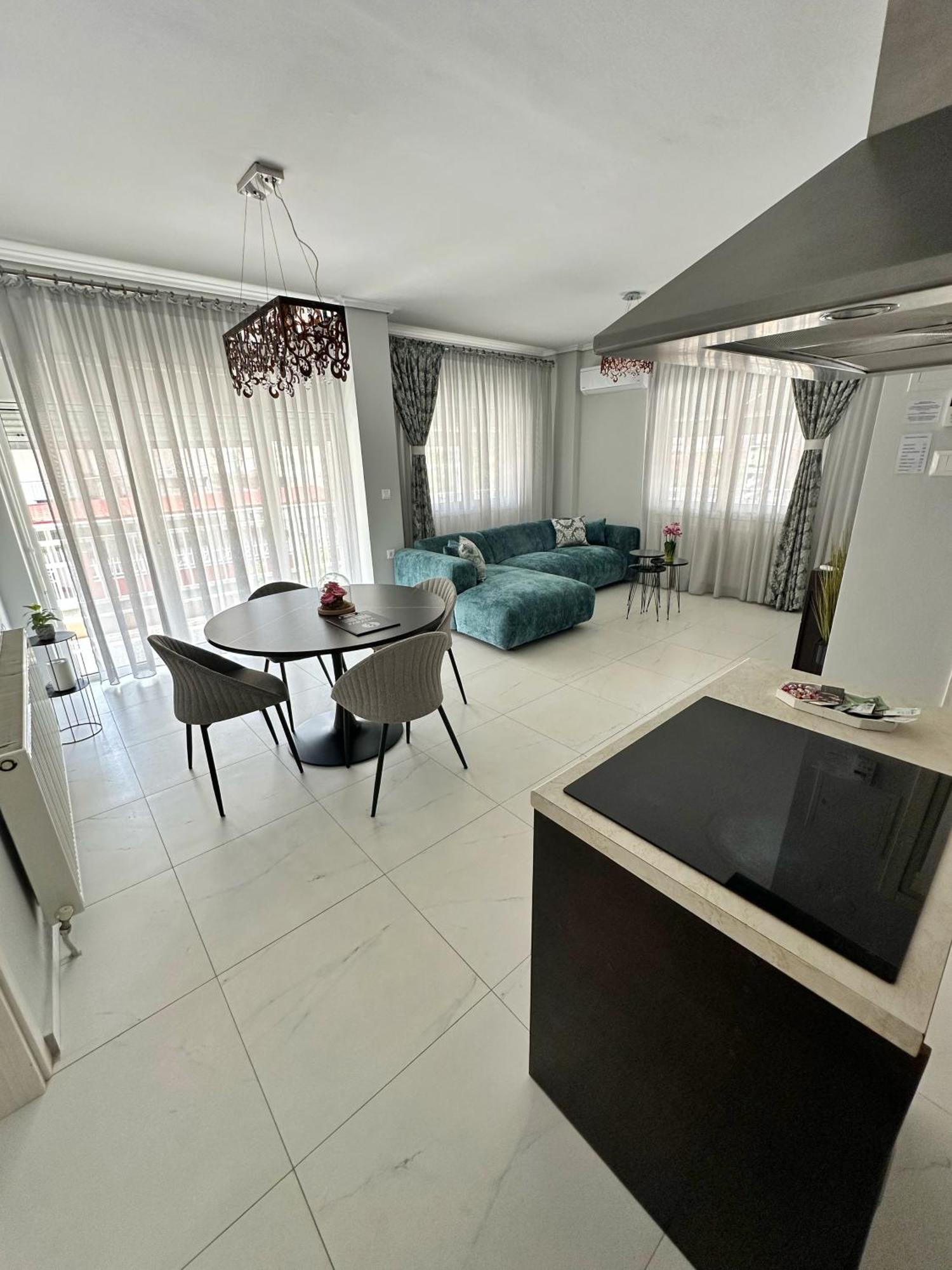 Eden Suite Paralia Exteriér fotografie