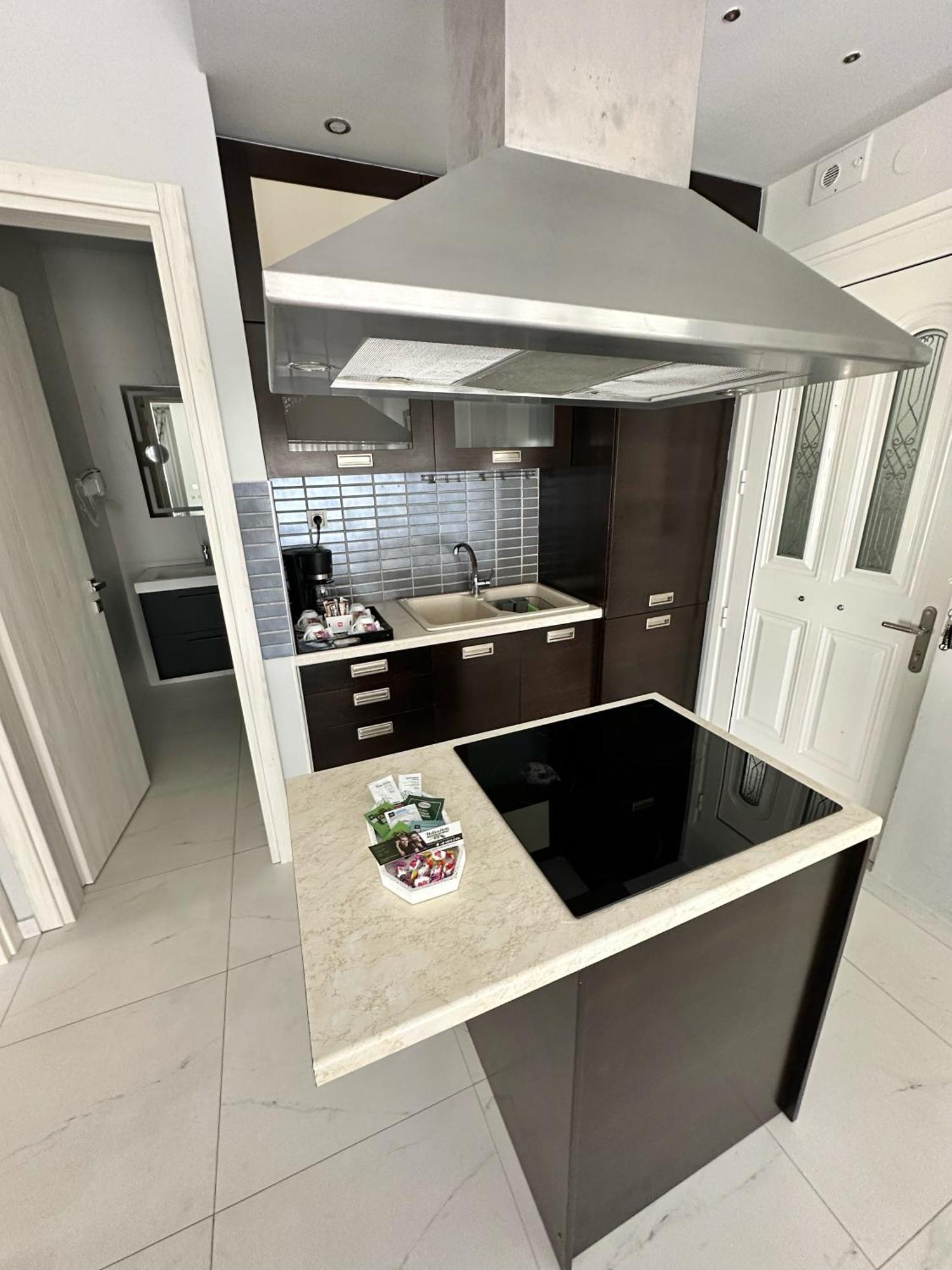 Eden Suite Paralia Exteriér fotografie